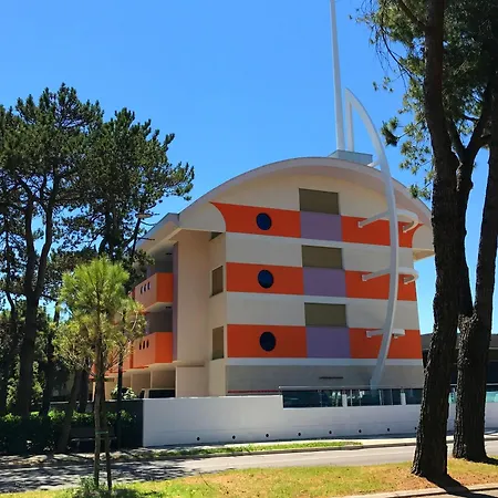 Mit Terrasse Und Gemeinschaftspool * Bibione